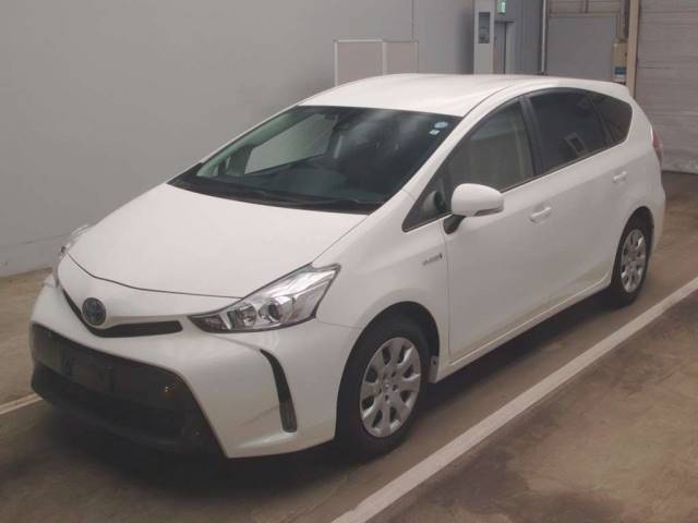 232 TOYOTA PRIUS ALPHA ZVW41W 2018 г. (TAA Kantou)